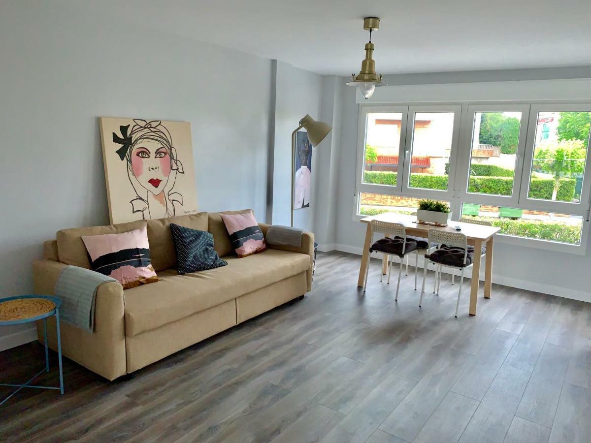 Apartamento El Arenal Playa De Ris Ноха Екстериор снимка
