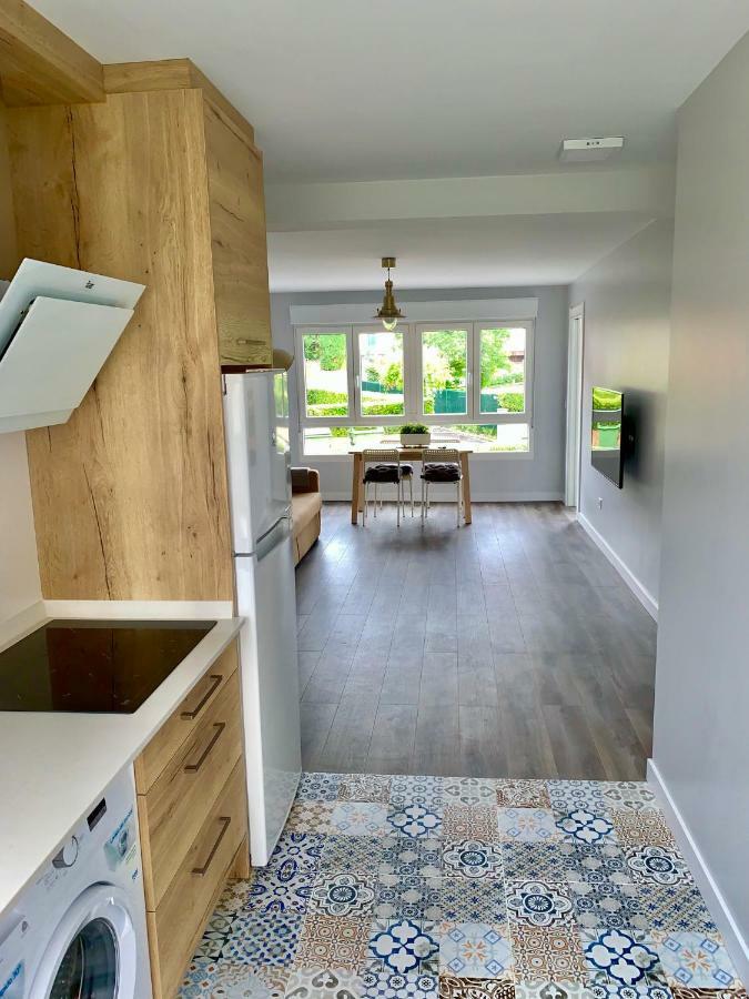 Apartamento El Arenal Playa De Ris Ноха Екстериор снимка